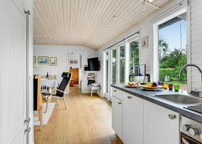 Three-bedroom In Sydals Nyaraló Nedre Lysabild